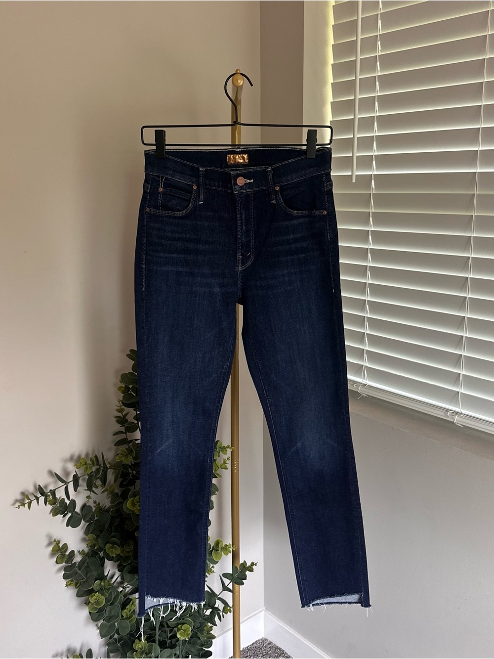 MOTHER Dark Blue Jeans
